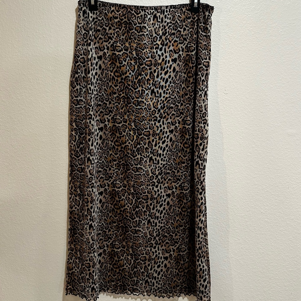ASOS mesh midi skirt in leopard print - Picture 7 of 7